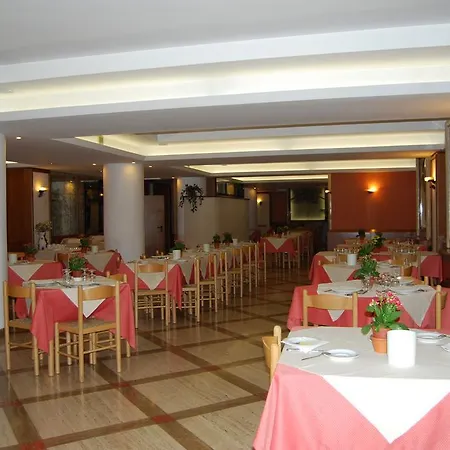 酒店 Le Focette 3*