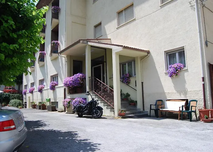 Le Focette Сканно